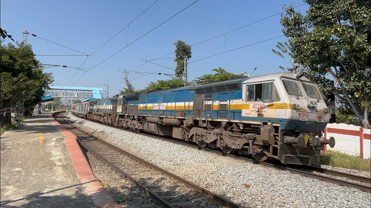 14 in 1 Superfast Diesel & electric actions on Bangalore, Shimogga & Hubli line | Palace Queen | IR