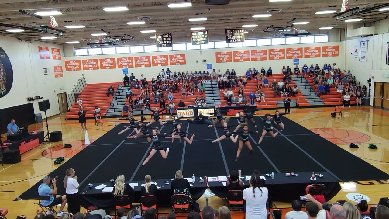 Jamestown High School at Bay Rivers District Cheer Competition 2022