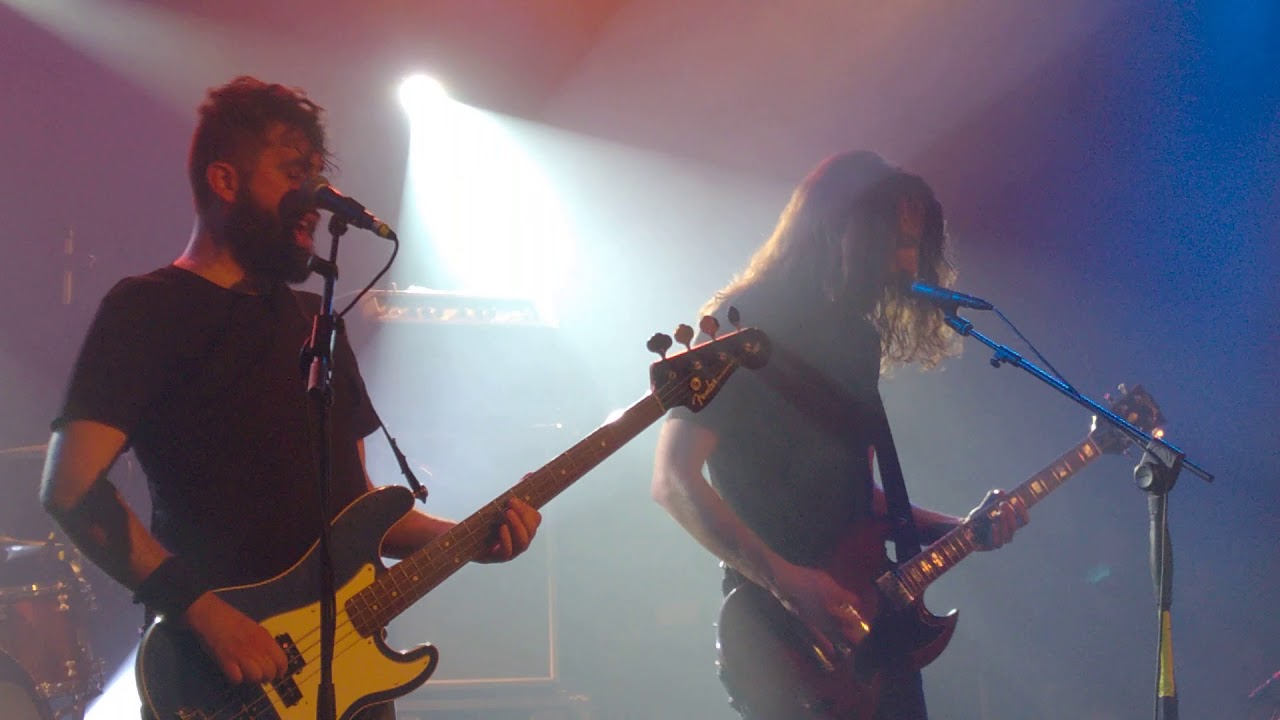 Fast Animals and Slow Kids - 