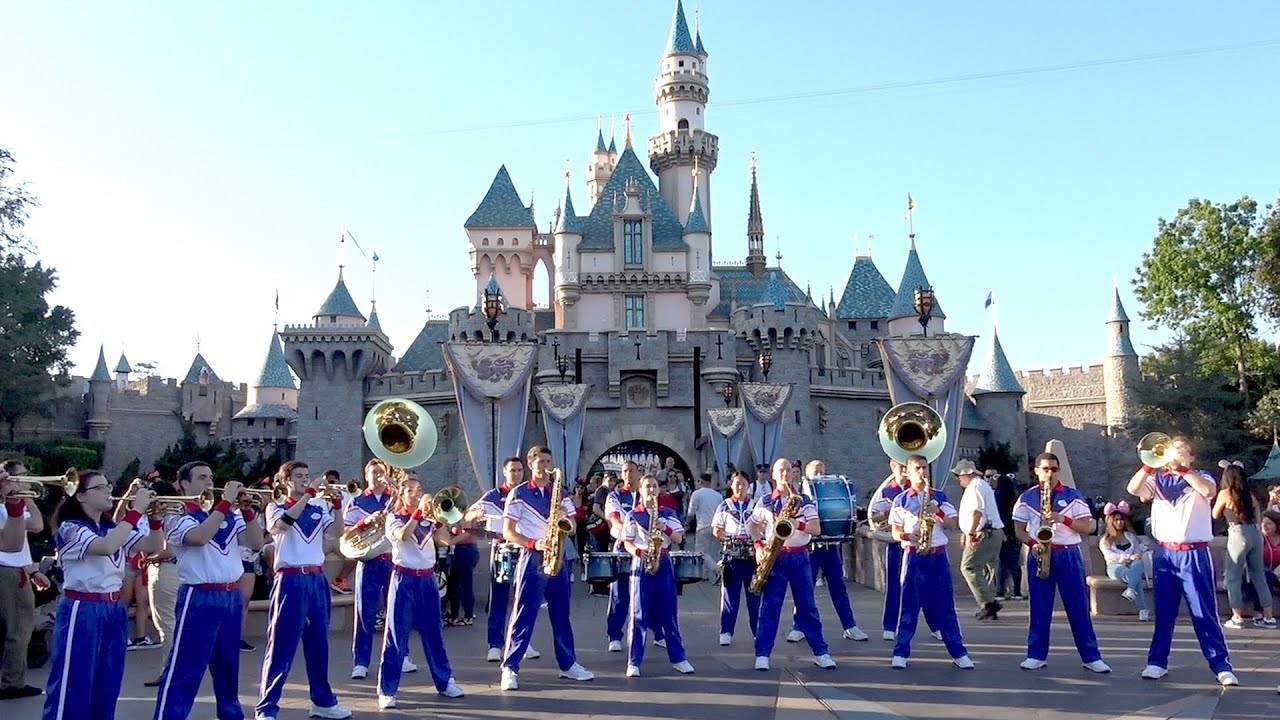 Disneyland Resort 2018 All-American College Band FULL Sleeping Beauty Castle Set
