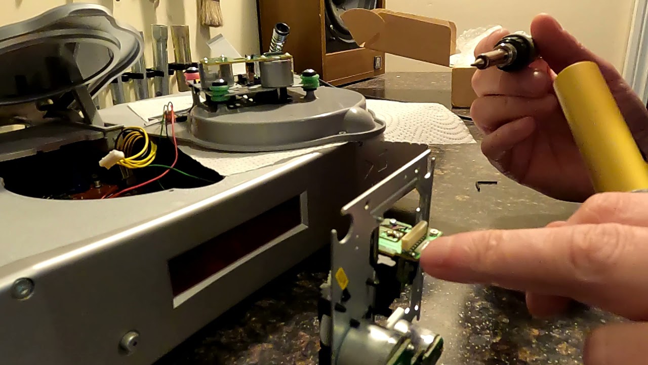 How to replace the transport on a Rega Apollo