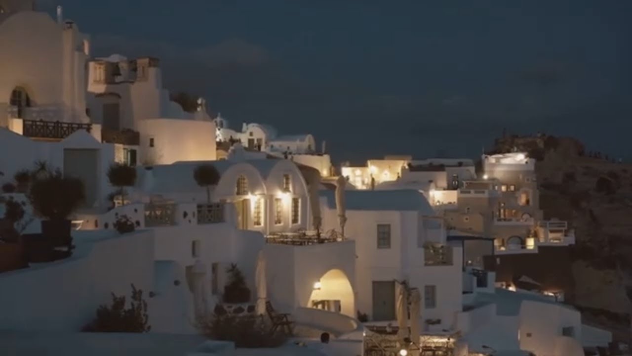 Top 10 Places to Visit in Santorin