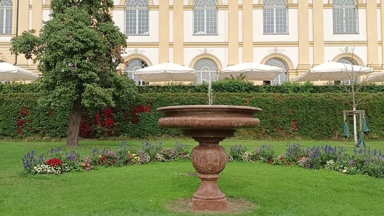 Garten beim Schloss im September in Dachau • Bayern • Deutschland // 2025 🌹 Ausflug 🍏🍎