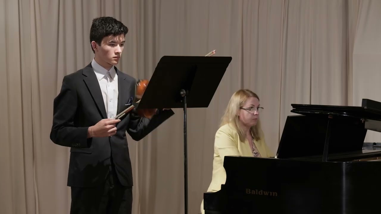 Koe Goodsell Performs Paganini's  Violin Concerto No. 1, Op. 6