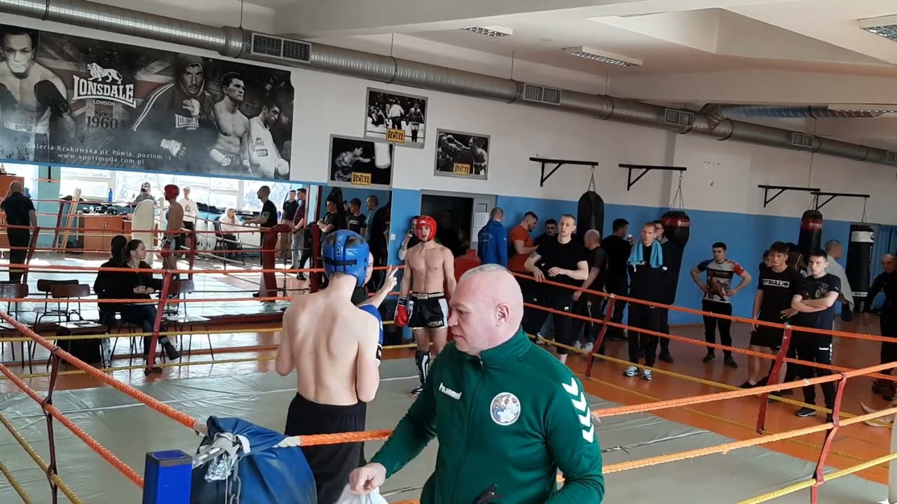 Patryk Myma CSW-Fightboxing Dąbrowa G&oacute;rnicza vs Mateusz Kr&oacute;likowski Gym Fight Skarzysko