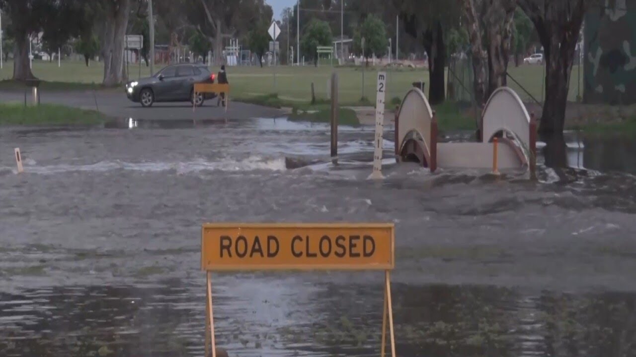 Qld flood warnings lead to the community remaining &lsquo;really vigilant&rsquo;