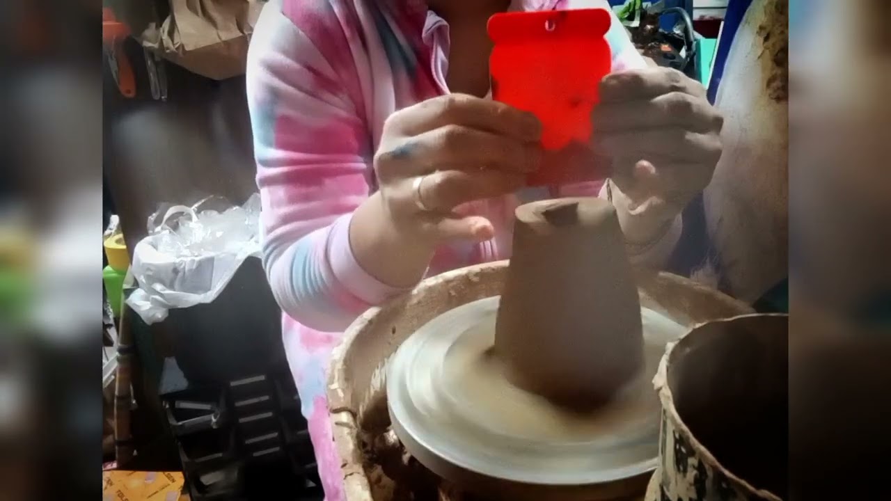 Art Play - Art Therapy - Art Meditation With Clay on the Pottery Wheel❣️// 2nd attempt!