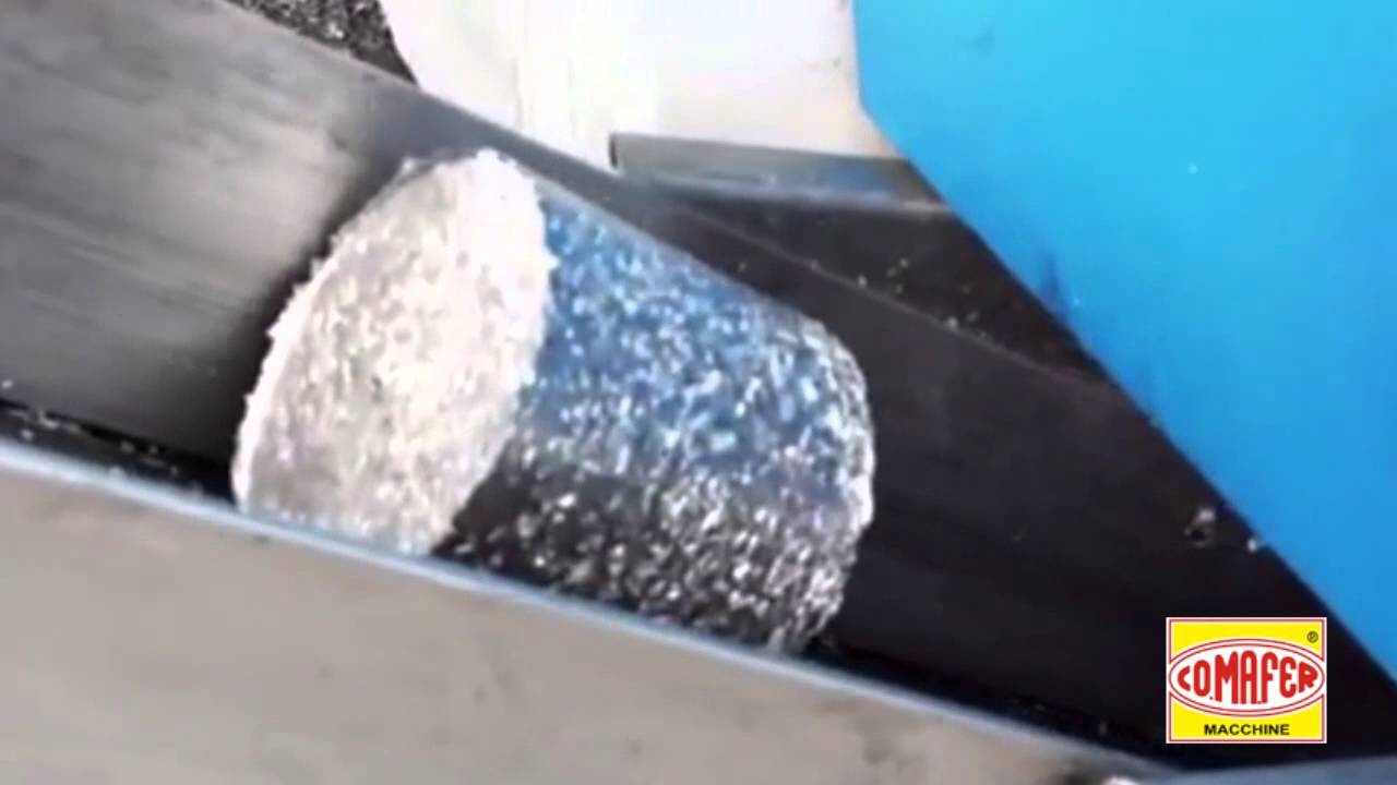 Impianto per bricchettare trucioli di alluminio