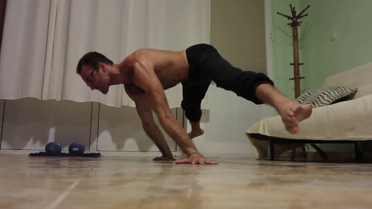 Best Straddle Planche Exercises | Steps and Preparation to Achieve Straddle Planche