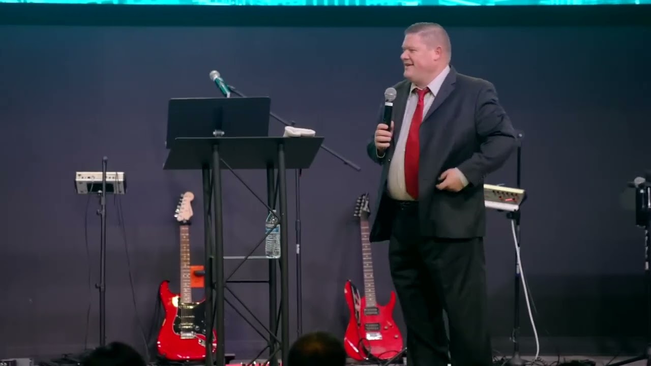 El líder leal y valiente// Pastor Ryan Crossley.