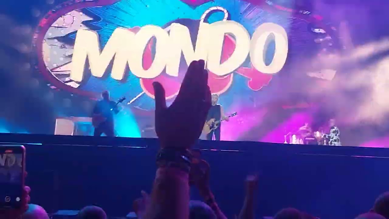 A che ora è la fine del mondo? – Ligabue, La Notte di Certe Notti (Campovolo 2025)