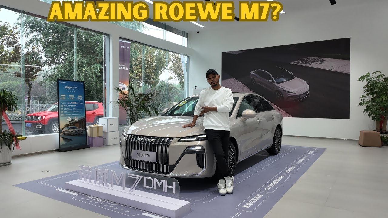 Этот вездеход Roewe M7 DMH 2026 года выпуска просто потрясающий.
