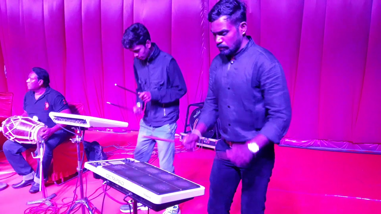 Parda parda apno se kaisa parda