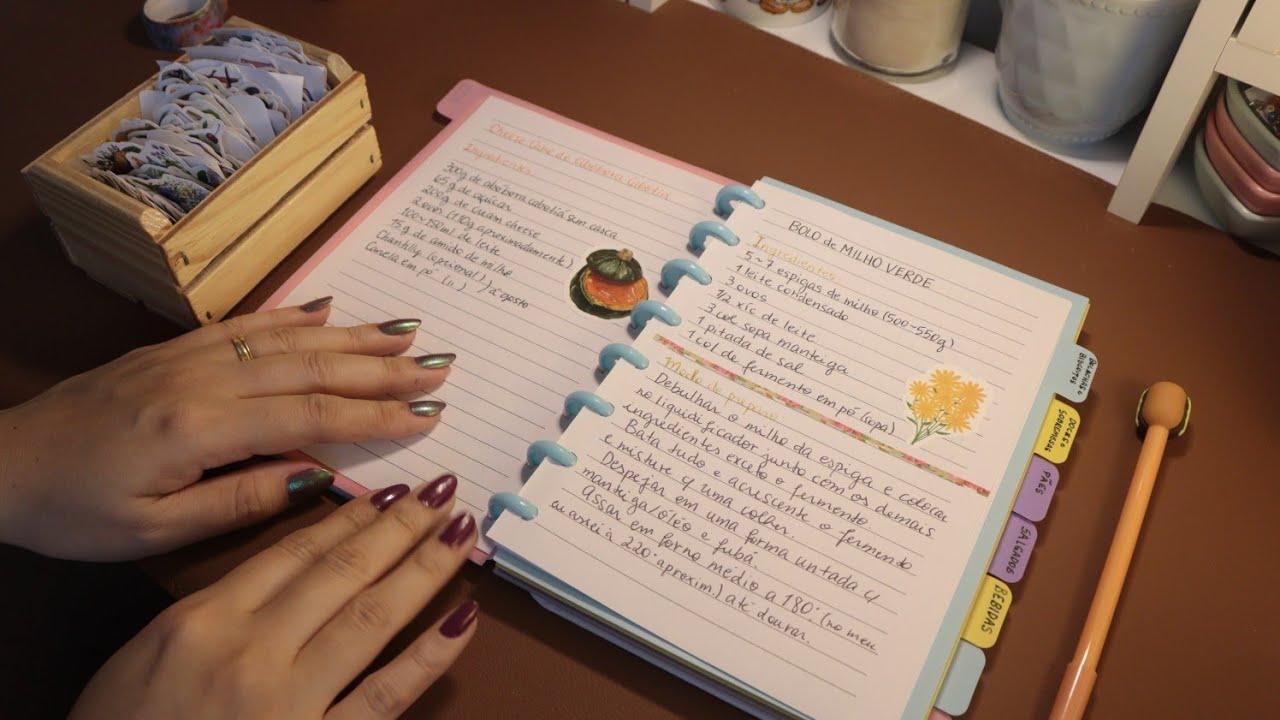 🧁ASMR Momento Calmo Decorando um Caderno de Receitas | Voz Suave #3