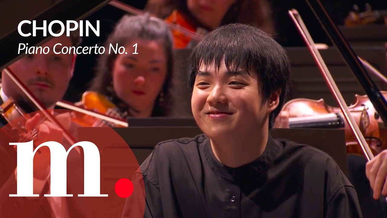 Mao Fujita 藤田真央 performs Chopin's Piano Concerto No. 1 with Tarmo Peltokoski and the ONCT