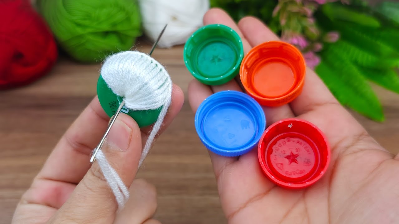 Don't throw away the plastic Water bottle cap, I knitted it and sold it immediately 