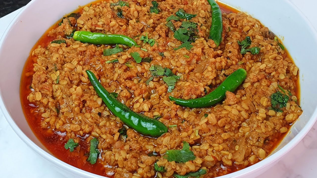 Mash Daal keema Recipe | Qeema Mash Dal | Keema Daal | Cook with Mahpara