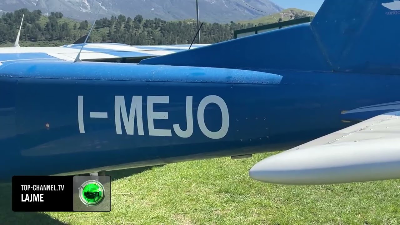 Top Channel/Avionët turistikë në Gjirokastër/Rikthehen fluturimet civile,vizitorët e parë nga Italia