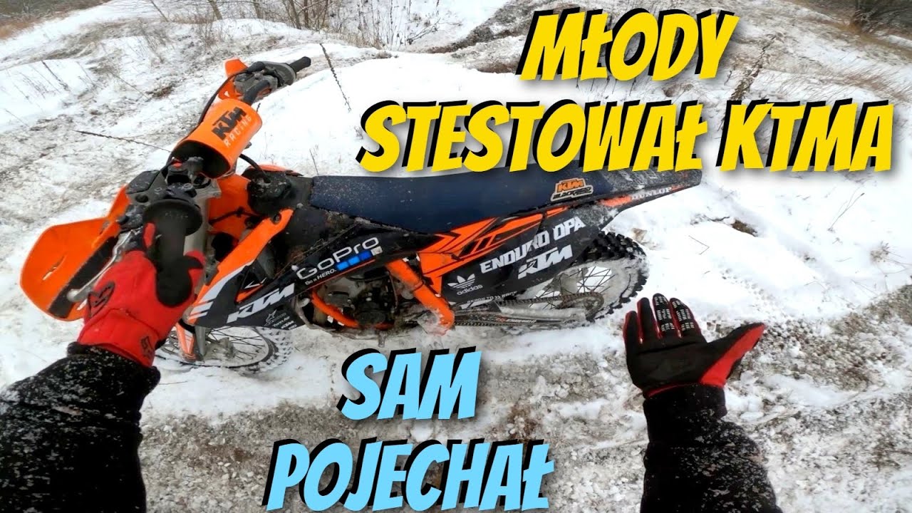 Wyjechał pierwszy raz i musiał wywalić na śniegu - Młody pojechał sam stestować KTMa dla Widz&oacute;w