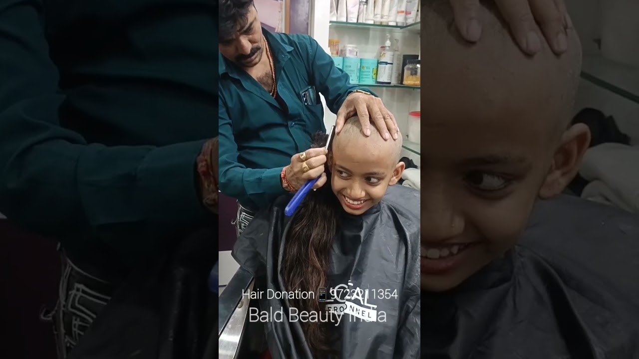 स्कूल गर्ल ने मुंडन कराकर Hair Donate किए