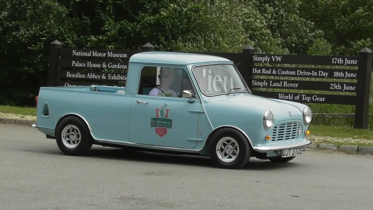 Mini's Leaving a Car show 2,  June 2017