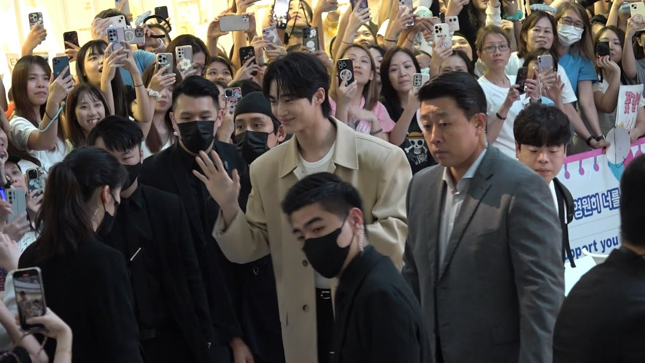邊佑錫 Byeon WooSeok (변우석) Press Conference In Hong Kong 20240713