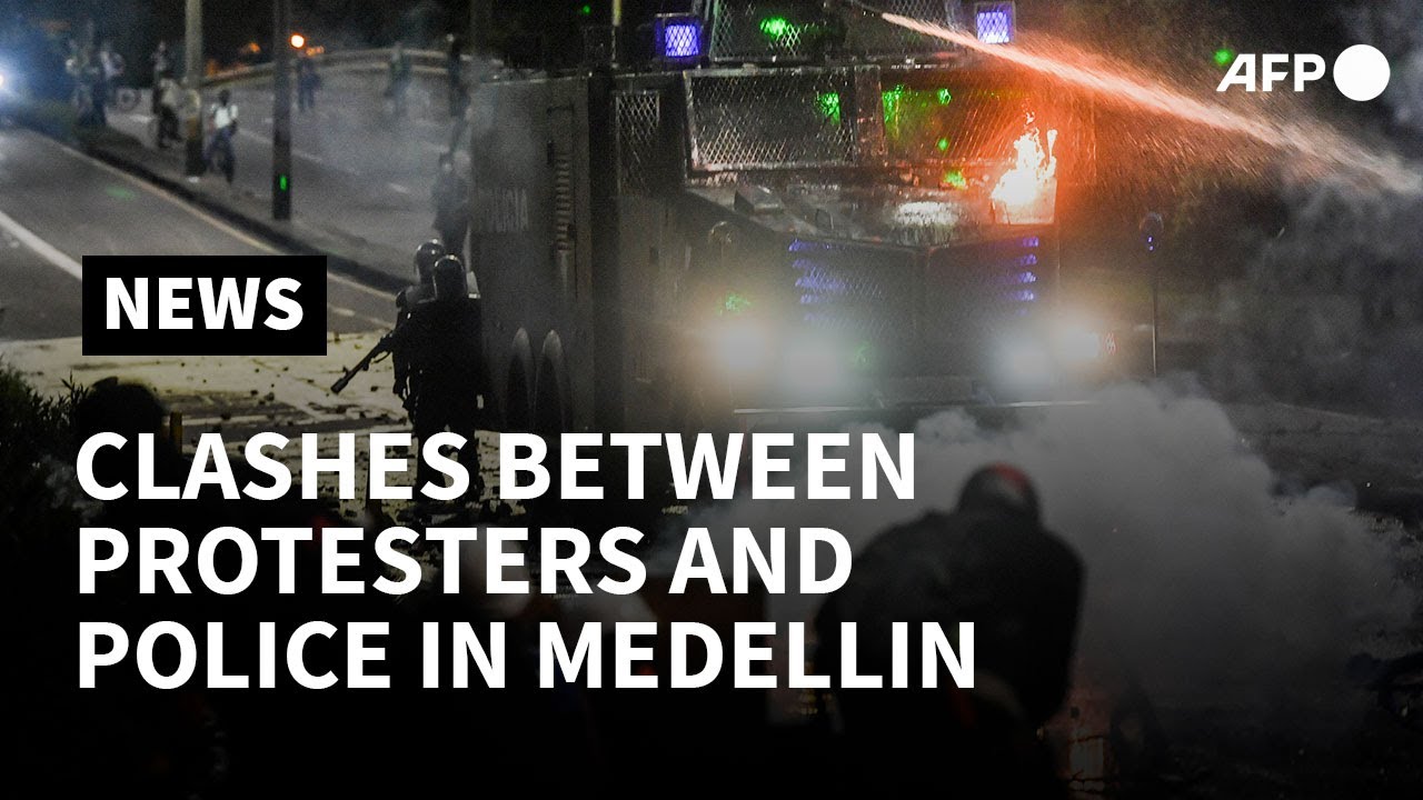 Colombian anti-govt protesters clash with riot police in Medellin | AFP