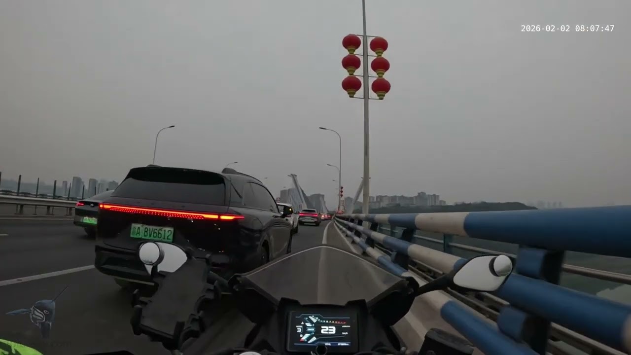 Rush Hour Benelli 302R Commute to Work in Chongqing, China-AM 02-02-2026