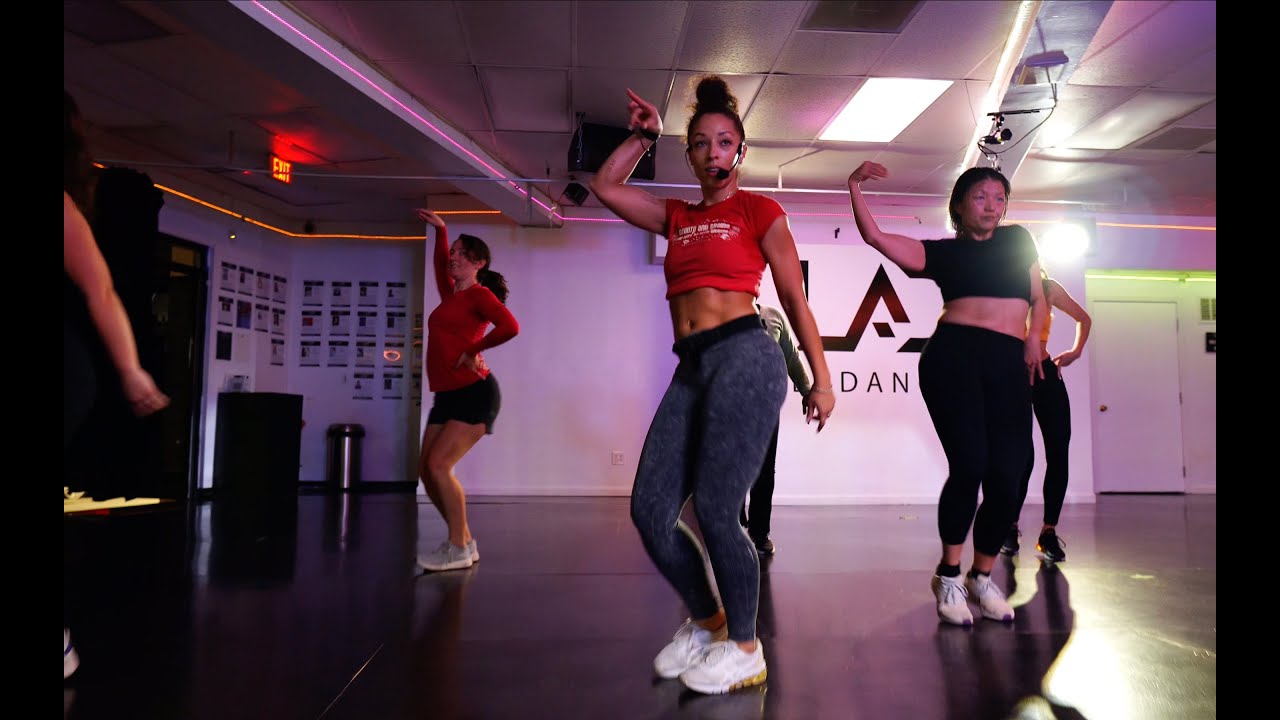 Kelis - Milkshake choreography by BROOKE