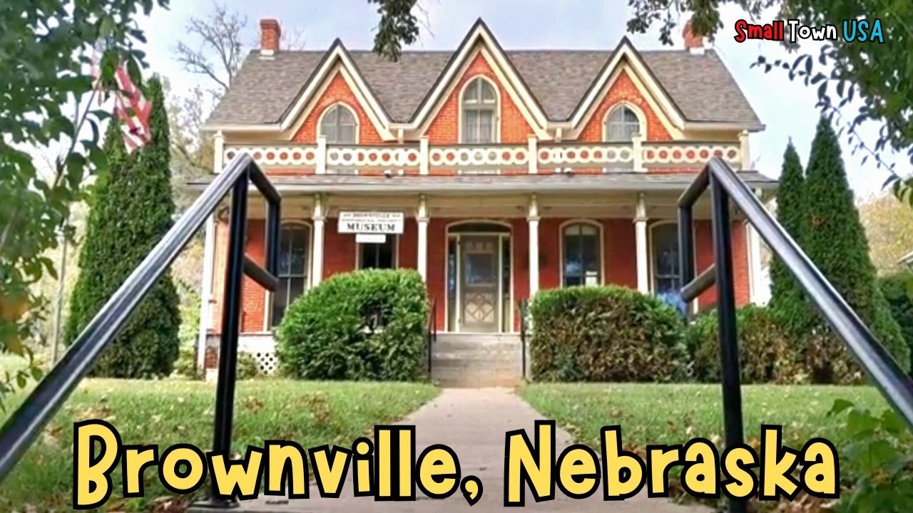 Exploring Brownville, NE: Pre Civil War Victorian Homes, the Dredge Captain Meriwether Lewis & More!