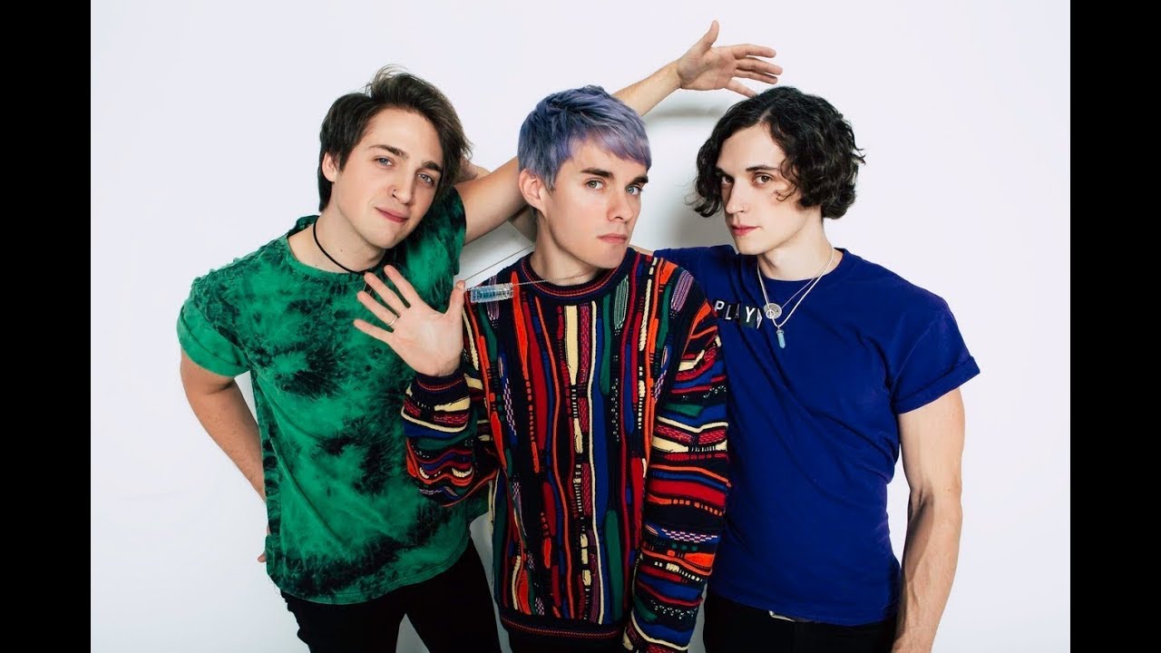 TRY NOT TO LAUGH (ULTIMATE WATERPARKS EDITION)