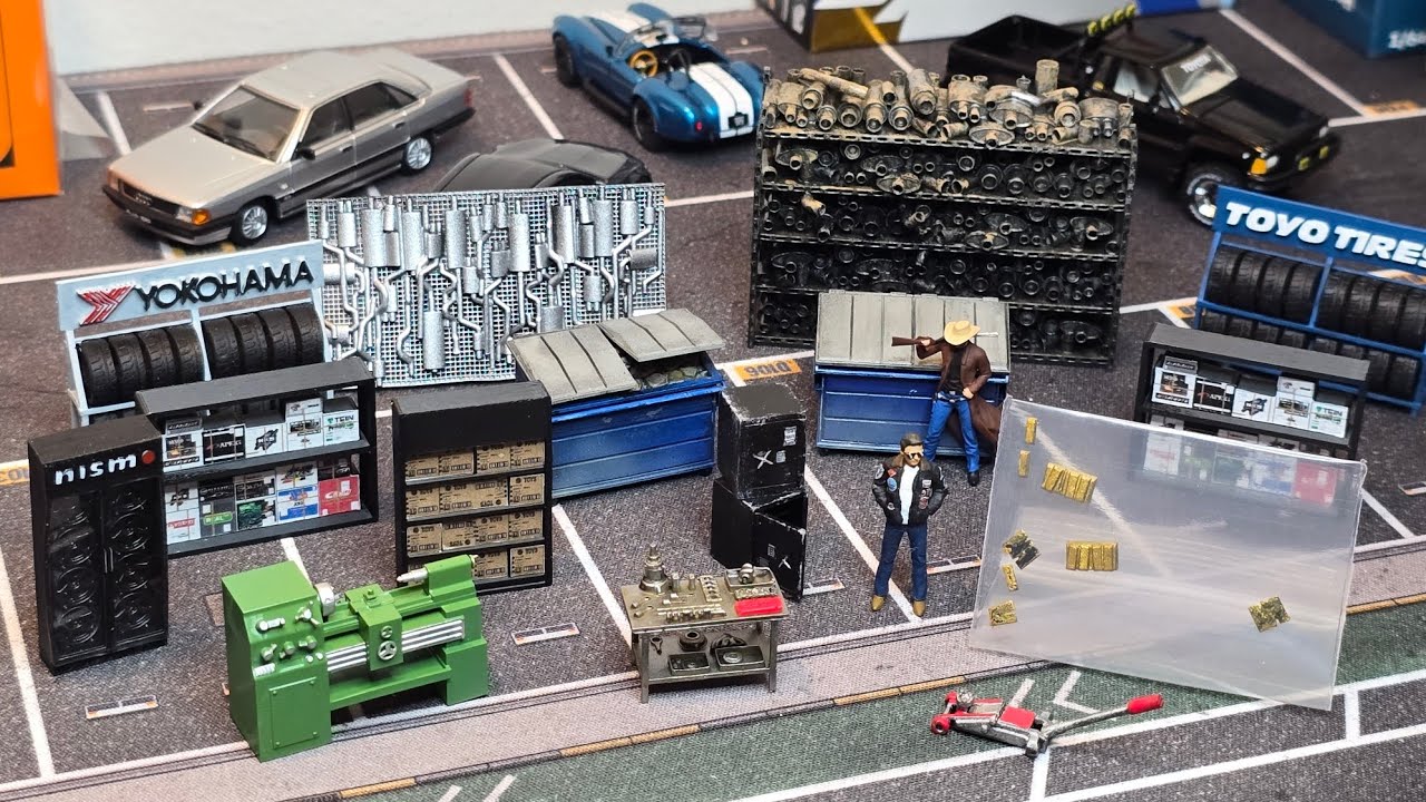 Let's have a look at these 1/64 scale diorama items. Perfect for your Diecast Cars. 