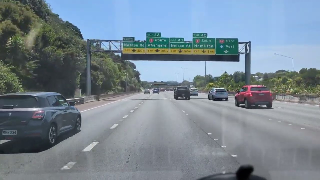 Northern Motorway Auckland 