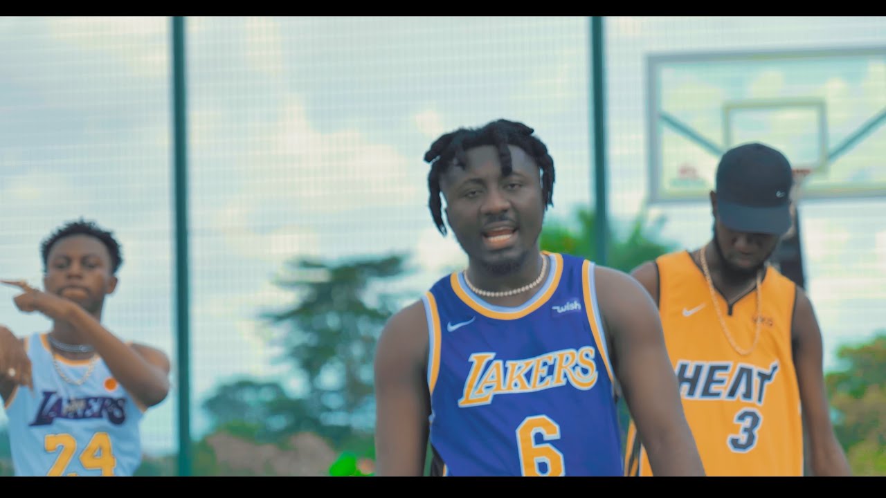Amerado - Sika Besu feat. Kweku Flick & YPee (Official Video)