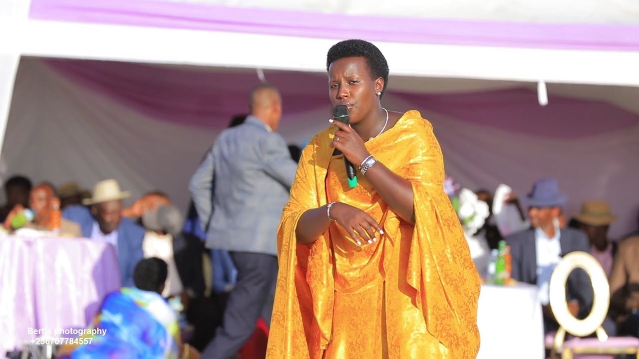 Okihingira hope special song by Anna