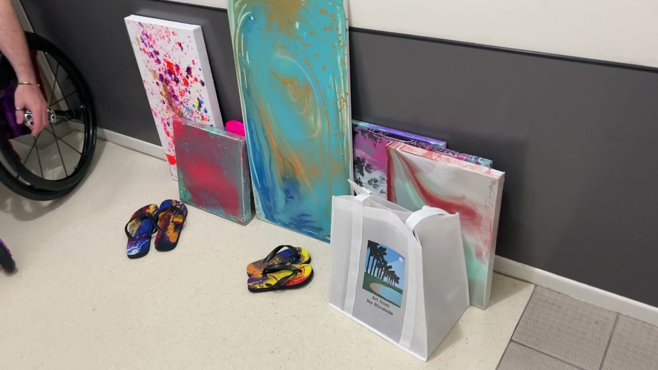 Donating to Crossroad Arts￼