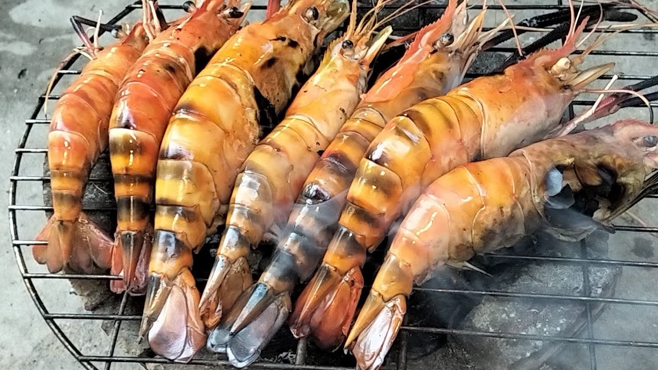 Tôm Cành Xanh Nướng Chấm Muối Ớt Lá Tranh Rất Ngon #buacomquenha 