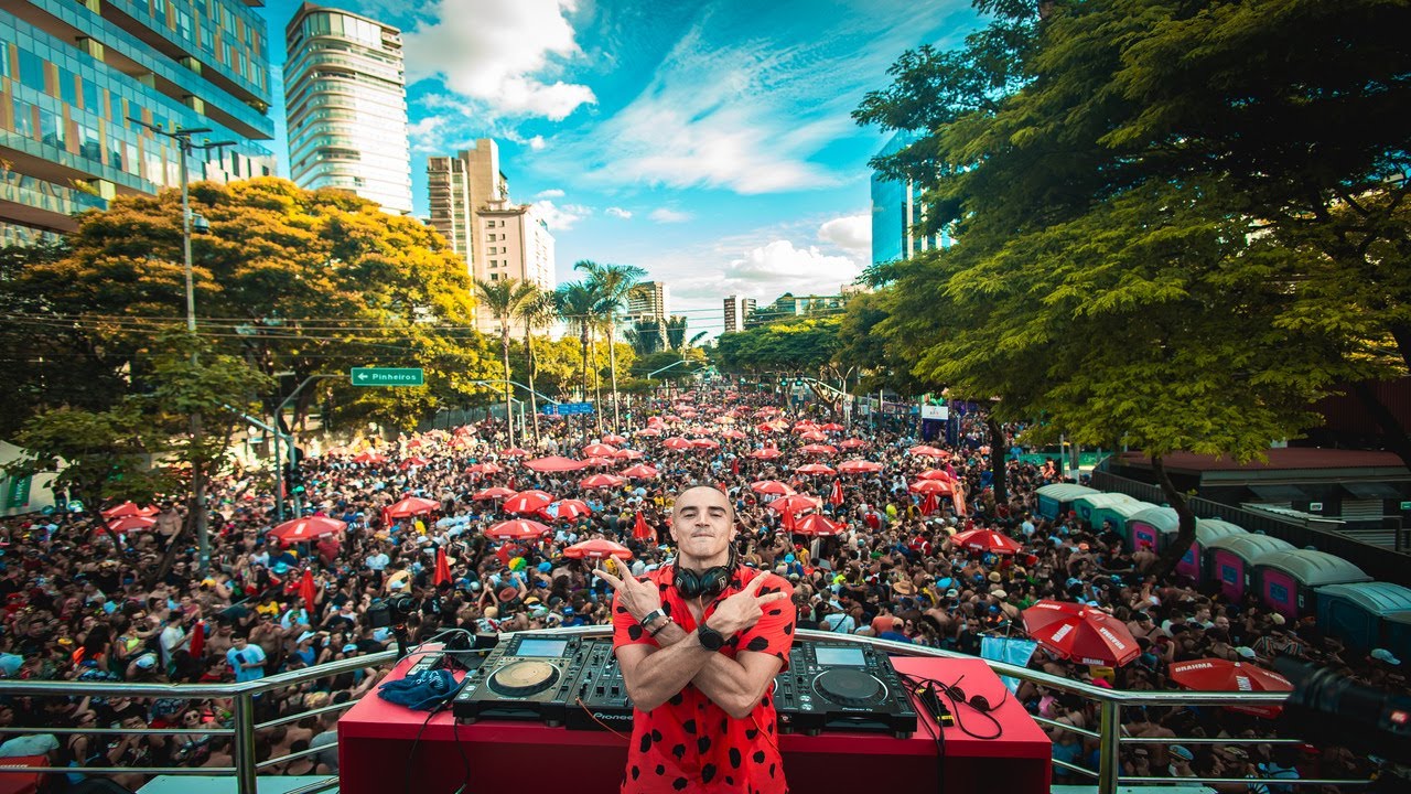 Dre Guazzelli - Bloco Dre Tarde 2024 - São Paulo (Pt. 3)
