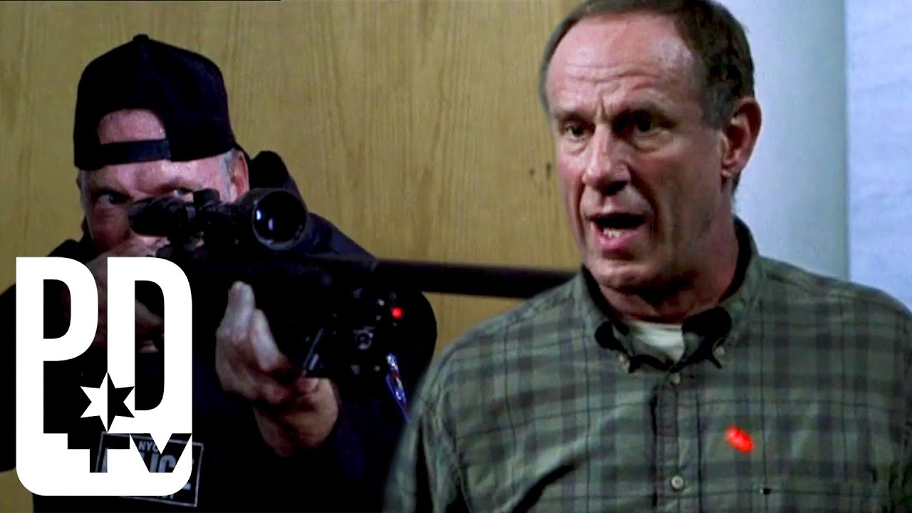 Cop Takes Hostages In Order To Find His Daughter | Law & Order: Special Victims Unit | PD TV