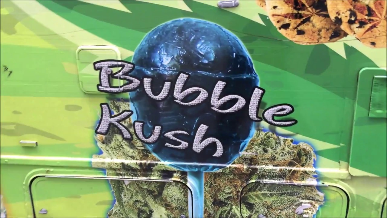 QUICK GLIMPSE OF THE WORLD FAMOUS WEED WORLD CANDIES TRUCK IN MANHATTAN.
