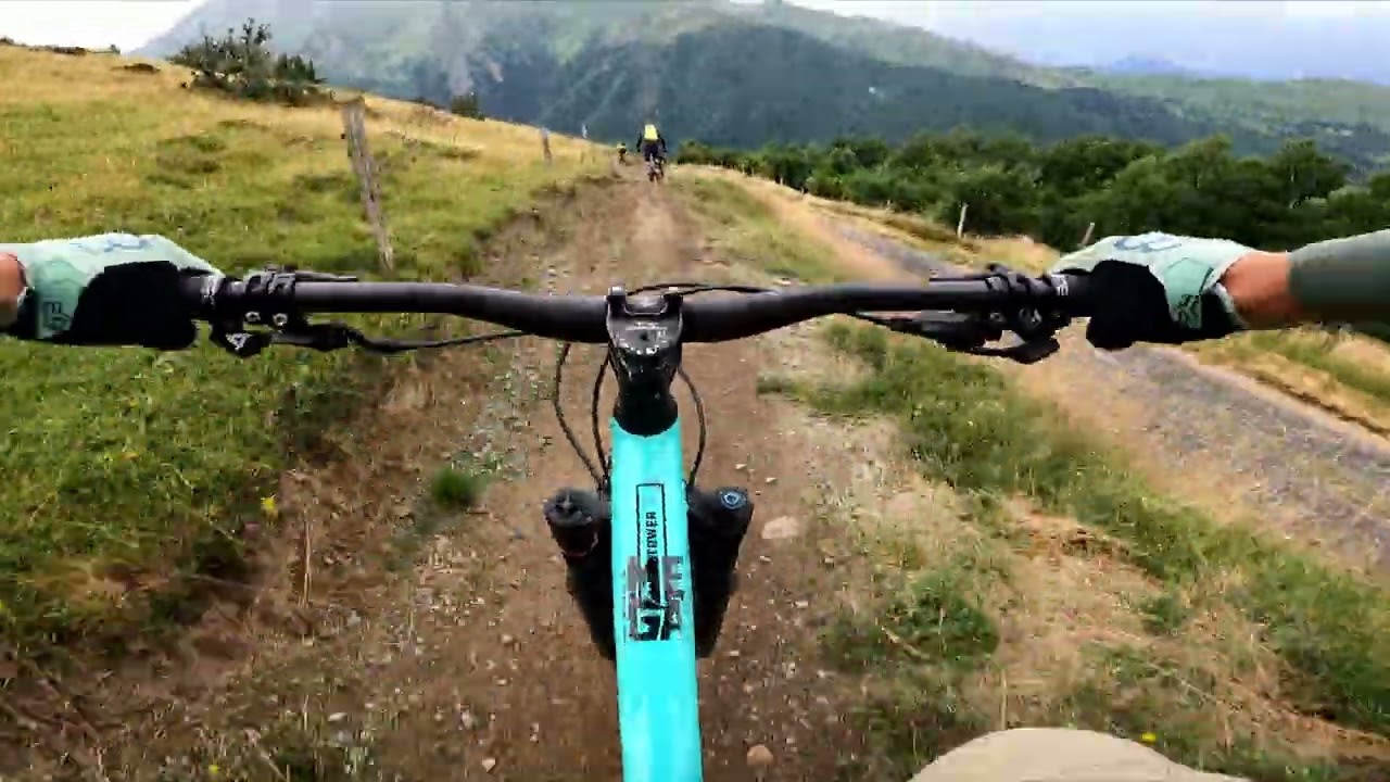 Loudenvielle ( Peyragudes bike park)  Candy Inferior