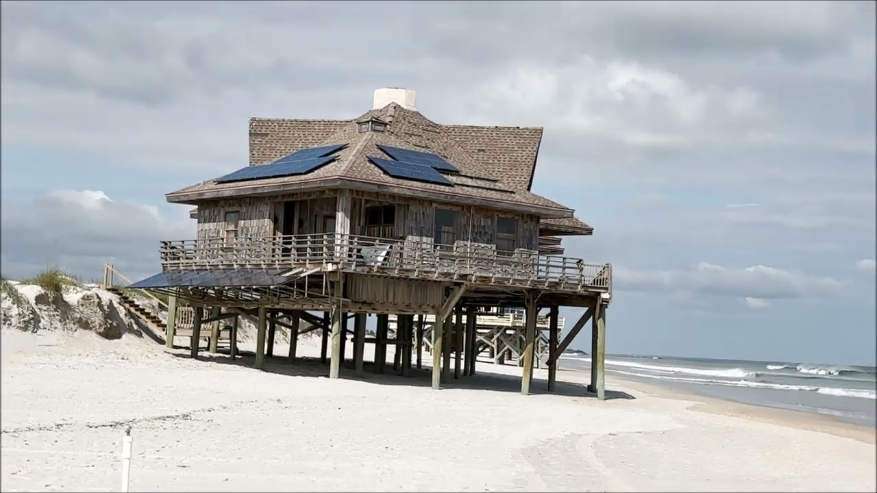 Houses we found interesting on the beach