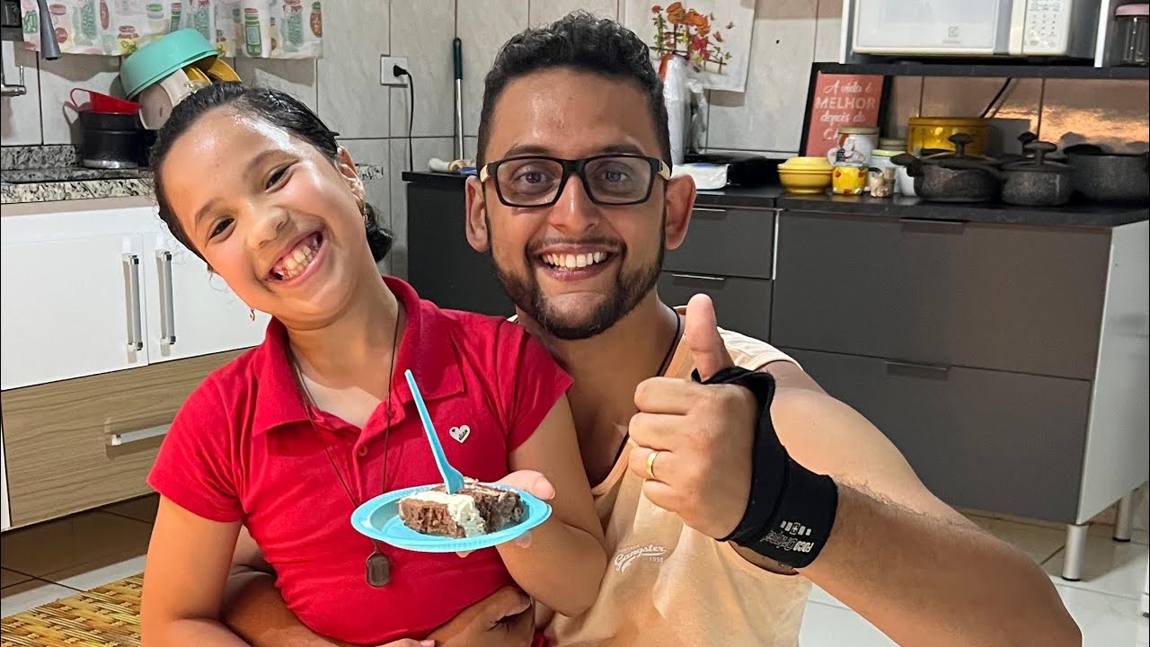Dia de torta na cara!!!