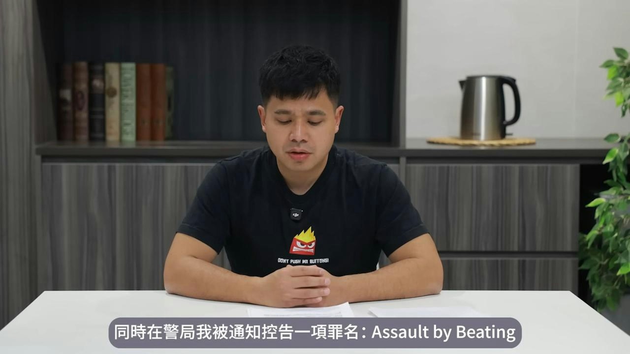 【香港1B】混血肥仔現身讀稿交代，不點名回應BOB叔表示不信任！堅持錯在手指指惹禍！一字不提誰主BBO 18/03/2026