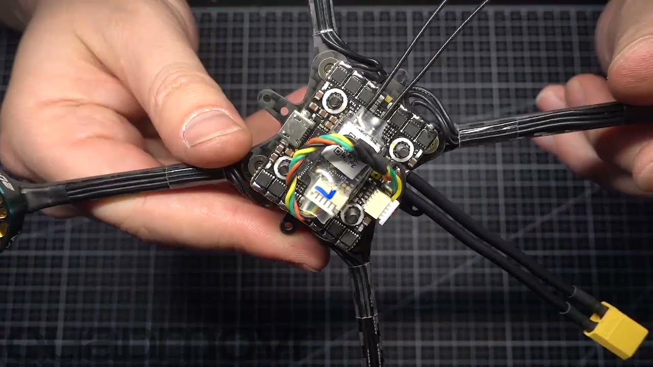 How to make a DRONE in 2 minutes timelapse
