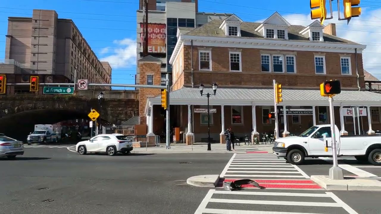⁴ᴷ⁶⁰ Walking downtown New Brunswick, New Jersey