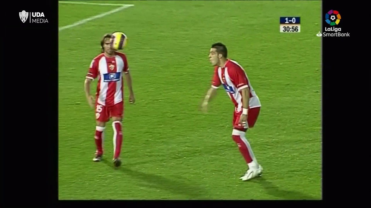 Golazo de Falta de Negredo. UD Almer&iacute;a 1-0 Real Valladolid