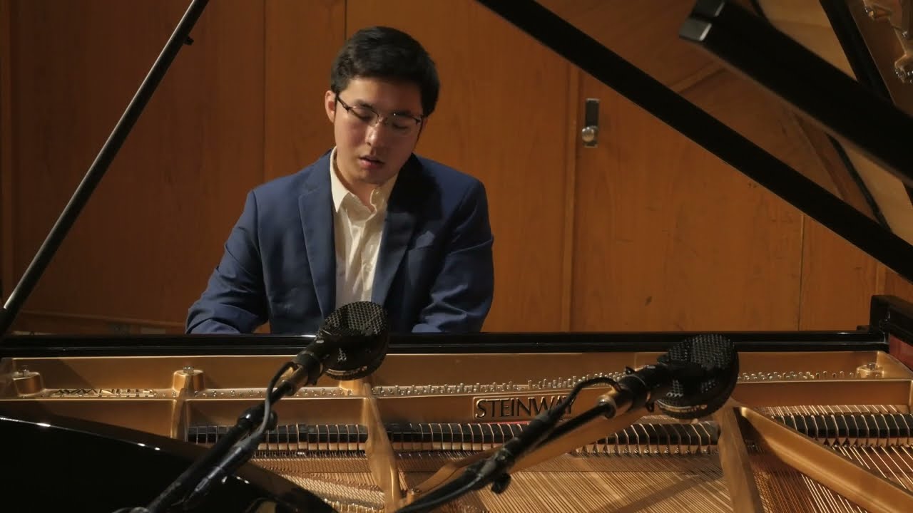 "Hundred Birds Paying Homage to the Phoenix" by Jianzhong Wang // Zhengyi (Frank) Huang, piano