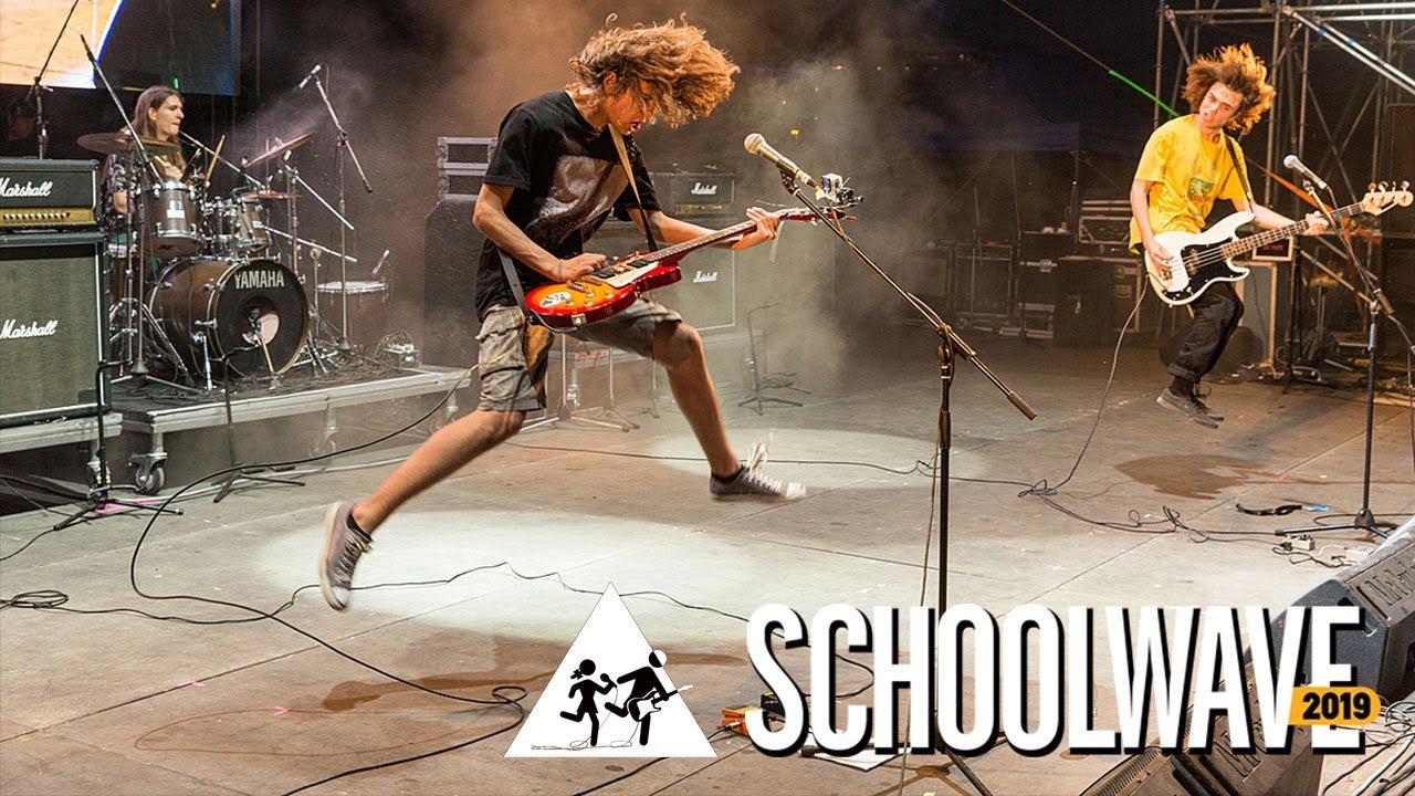 Show Trial – Η εκδίκηση με το μπιτόνι LIVE @ SCHOOLWAVE 2019