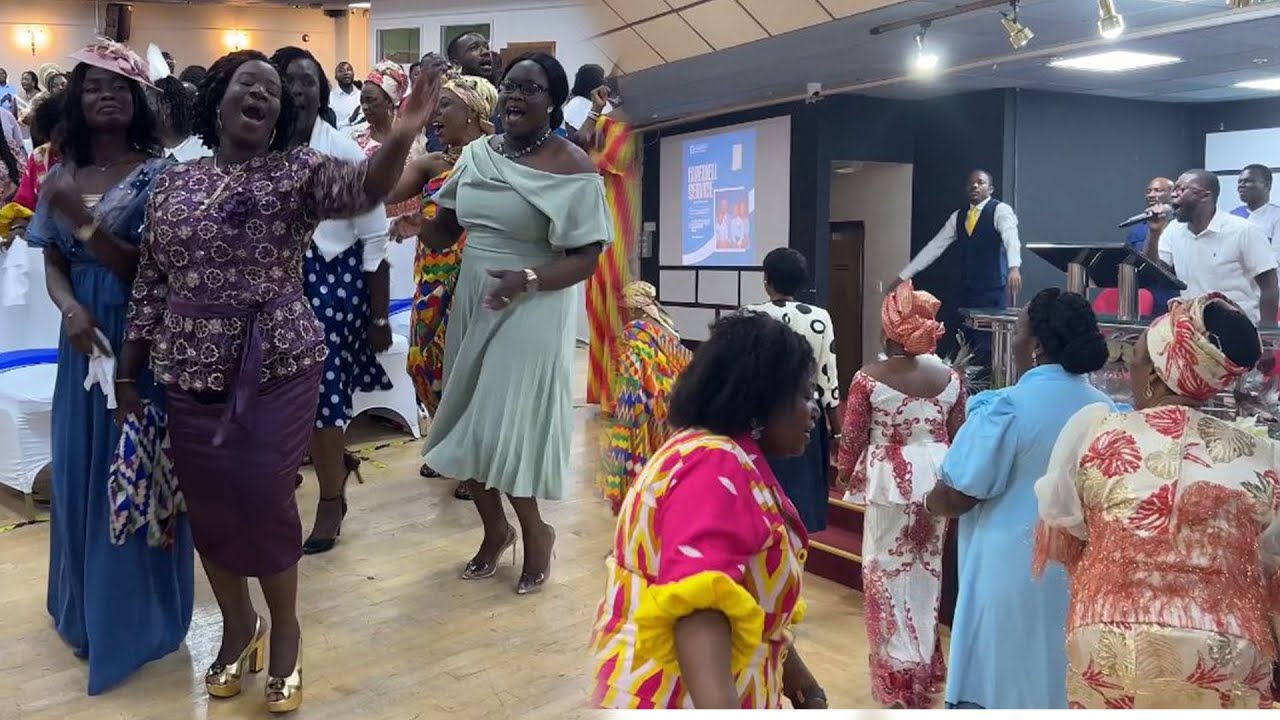 Powerful Pentecost Praise At The church of Pentecost UK 🇬🇧 | WALSALL PIWC